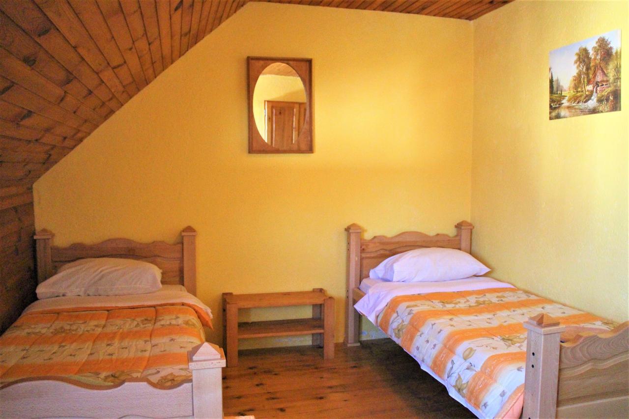 Hostel Hikers Den Žabljak Esterno foto